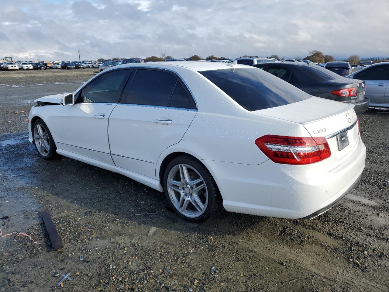 Image 2 of 2013 MERCEDES-BENZ E 350 2013 with VIN WDDHF5KB7DA692941