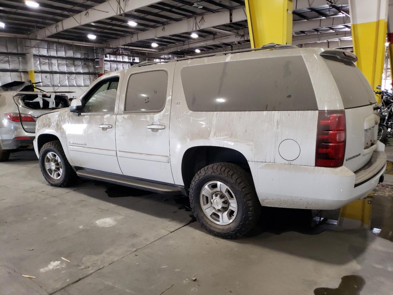 Изображение 2 2008 CHEVROLET SUBURBAN K2500 2008 с VIN 3GNGK26K18G200123