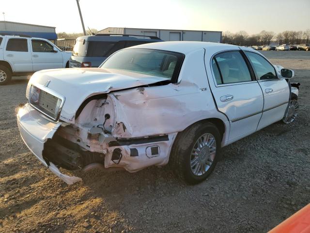 Obraz 3 z 2008 LINCOLN TOWN CAR SIGNATURE LIMITED 2008 z VIN 2LNHM82V18X657669