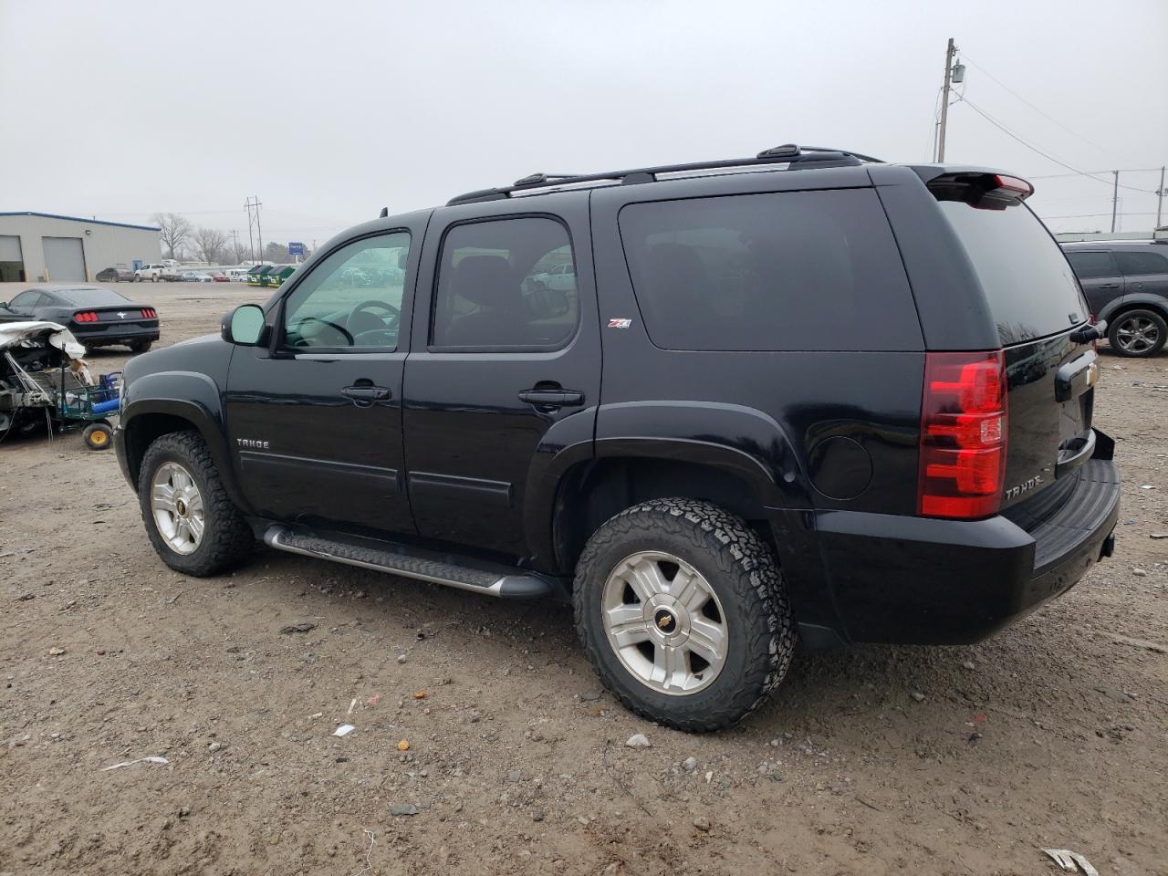 Изображение 2 2013 CHEVROLET TAHOE K1500 LT 2013 с VIN 1GNSKBE03DR135554
