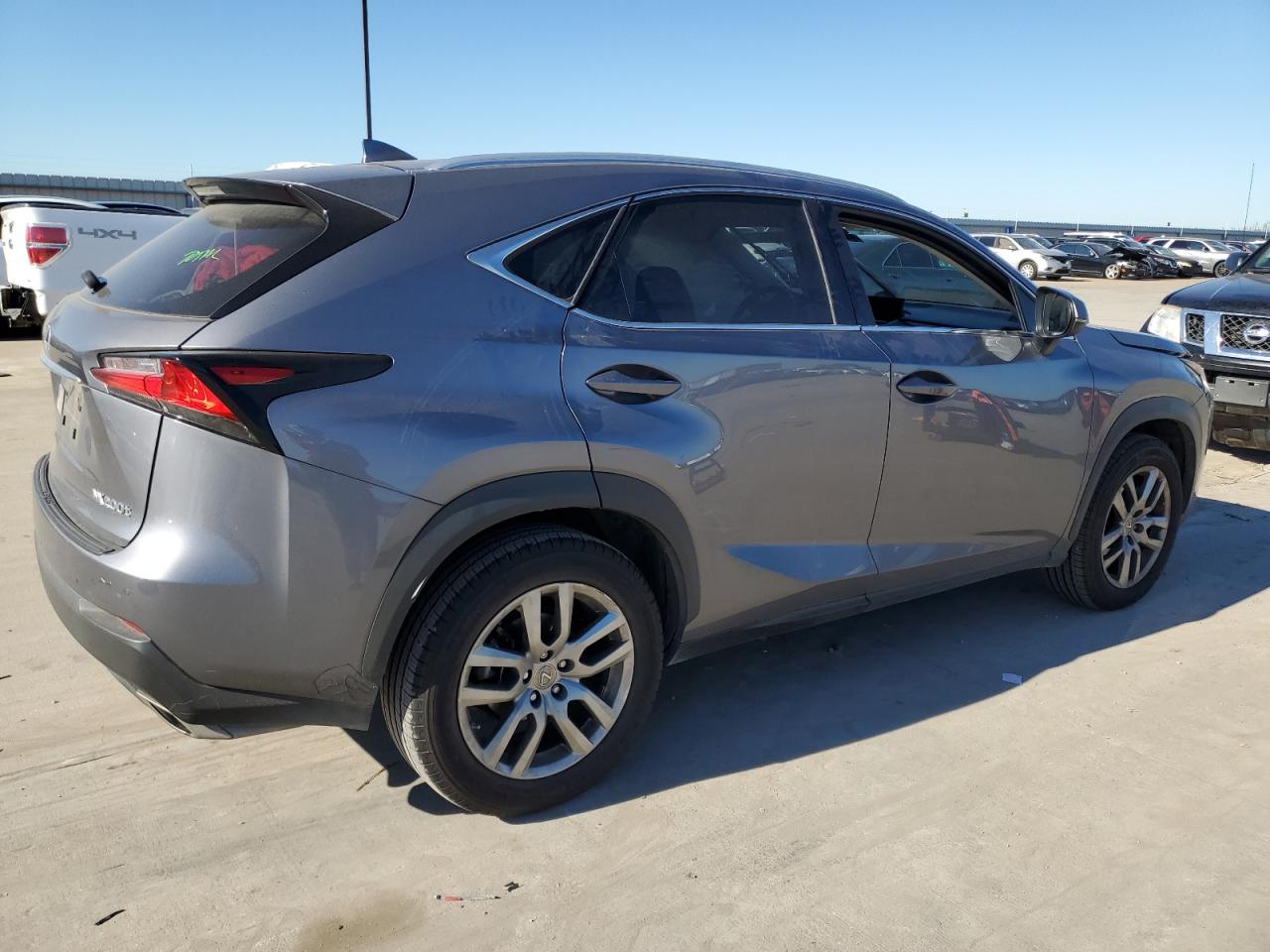 Obraz 3 z 2016 LEXUS NX 200T BASE 2016 z VIN JTJYARBZ1G2050062