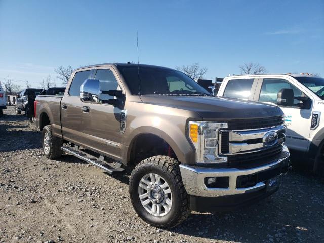 Image 1 of 2017 FORD F250 SUPER DUTY 2017 with VIN 1FT7W2BTXHED25172