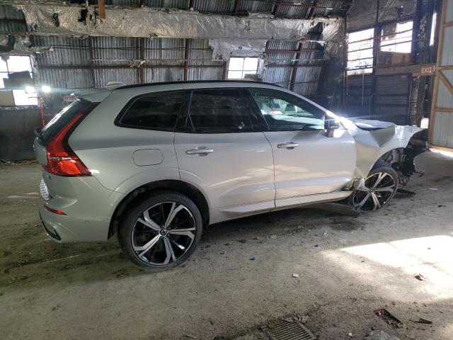 Image 3 of 2022 VOLVO XC60 B5 R-DESIGN 2022 with VIN YV4L12RM1N1970739
