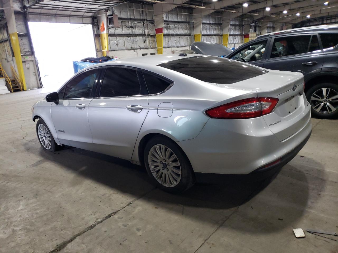 Obraz 2 z 2015 FORD FUSION S HYBRID 2015 z VIN 3FA6P0UU2FR138849