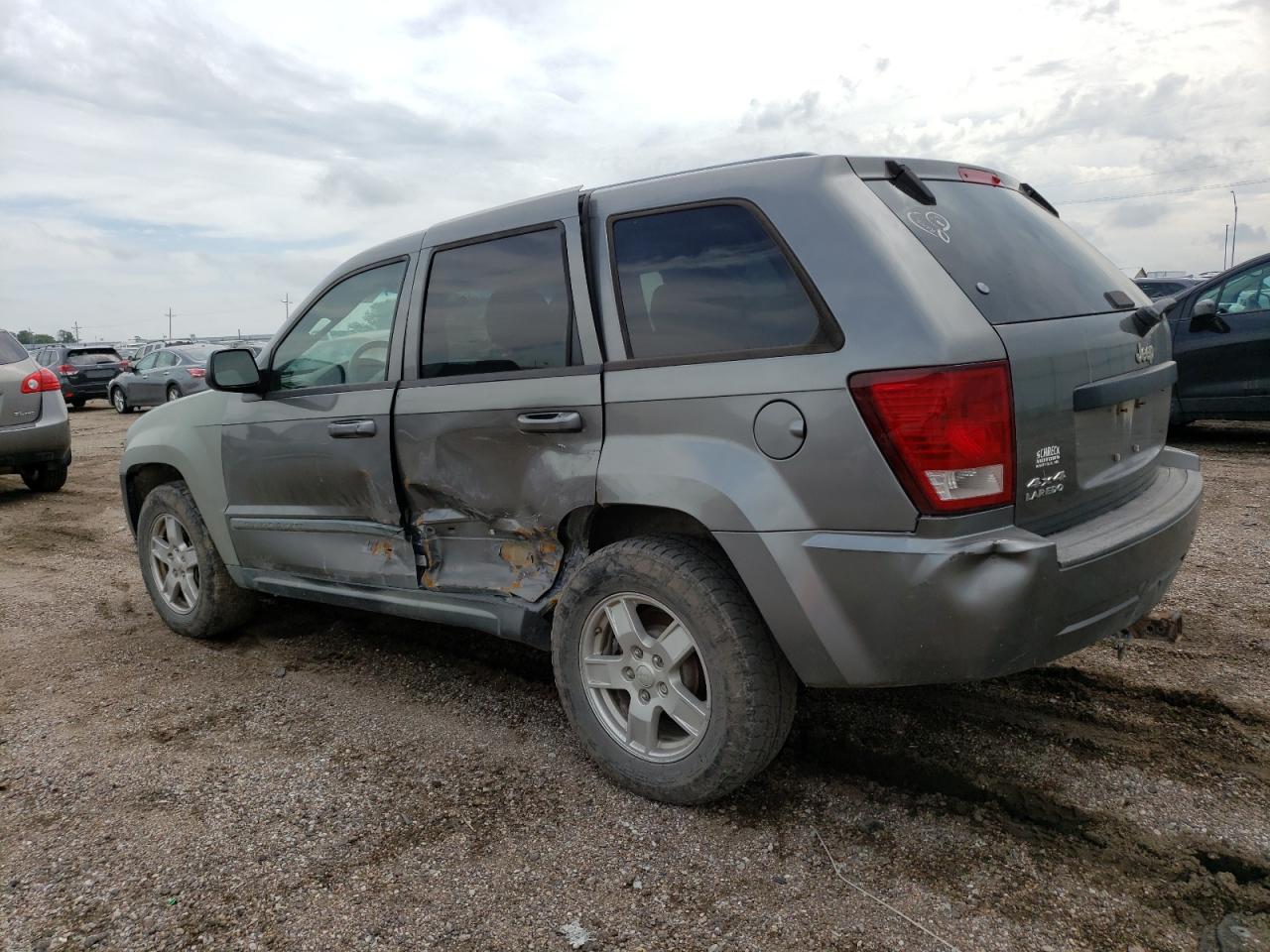 Obraz 2 z 2007 JEEP GRAND CHEROKEE LAREDO 2007 z VIN 1J8GR48K27C646627