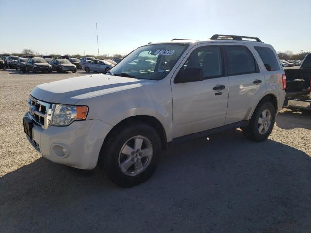 Obraz 1 z 2010 FORD ESCAPE XLT 2010 z VIN 1FMCU0DG1AKB07634