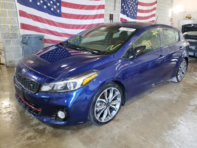 Obraz 2 z 2017 KIA FORTE EX 2017 z VIN 3KPFN5A38HE139619