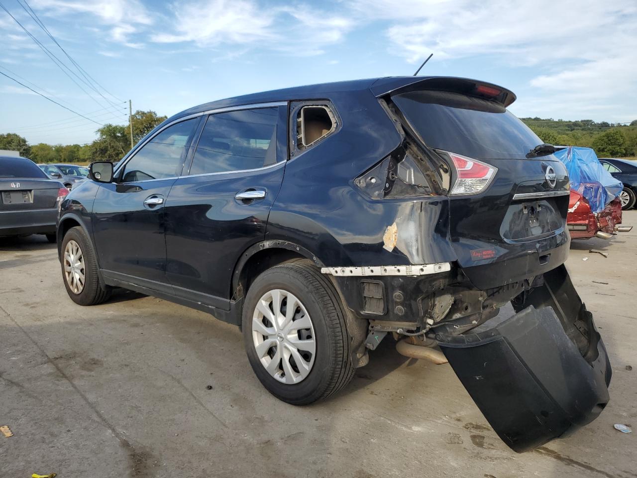Изображение 2 2015 NISSAN ROGUE S 2015 с VIN KNMAT2MTXFP525594