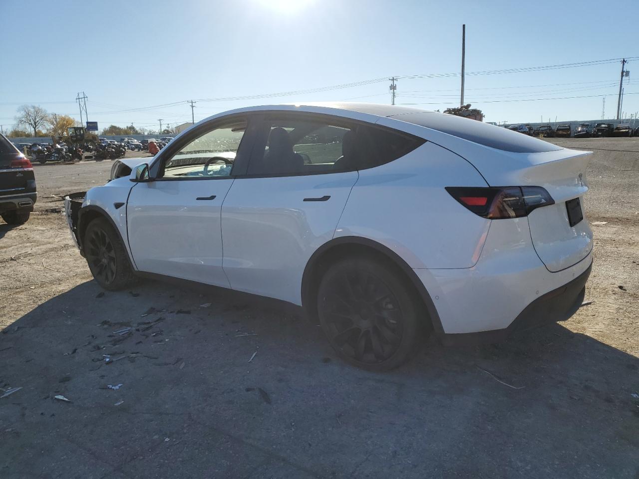 Image 2 of 2022 TESLA MODEL Y  2022 with VIN 7SAYGDEE6NF324530