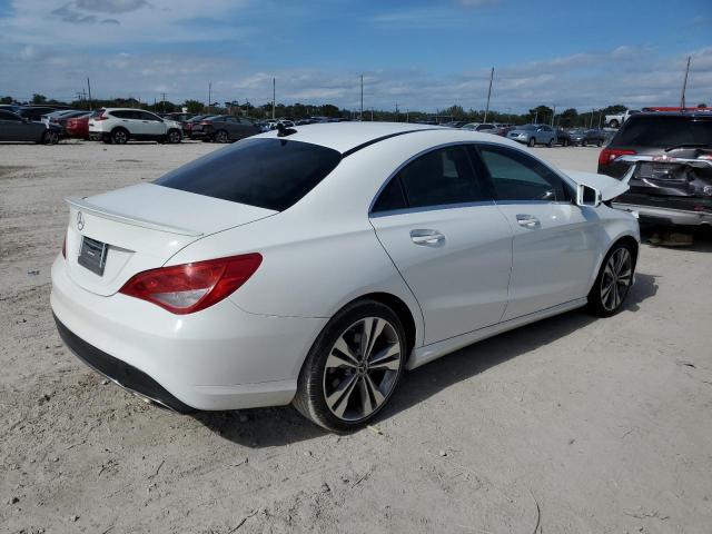 Image 3 of 2019 MERCEDES-BENZ CLA-CLASS 250 2019 with VIN WDDSJ4EB4KN754585