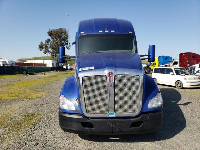 Image 2 of 2016 KENWORTH CONSTRUCTION T680 2016 with VIN 1XKYDP9X9GJ498742