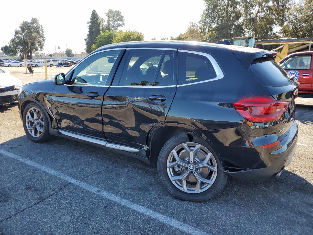 Image 2 of 2020 BMW X3 SDRIVE30I 2020 with VIN 5UXTY3C08L9C85146