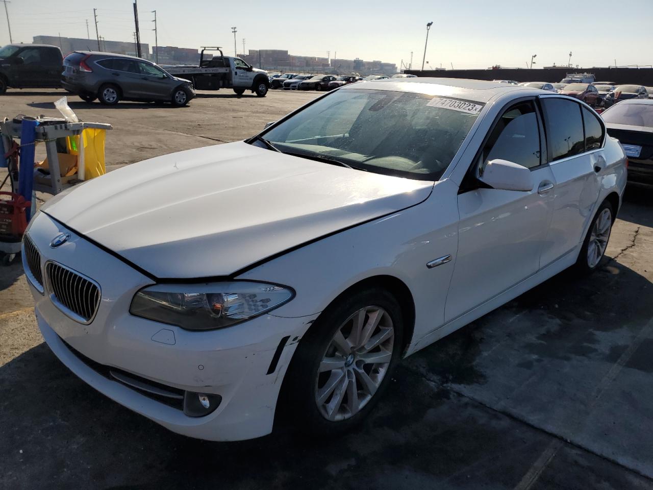 Image 1 of 2012 BMW 528 I 2012 with VIN WBAXG5C5XCDW93992