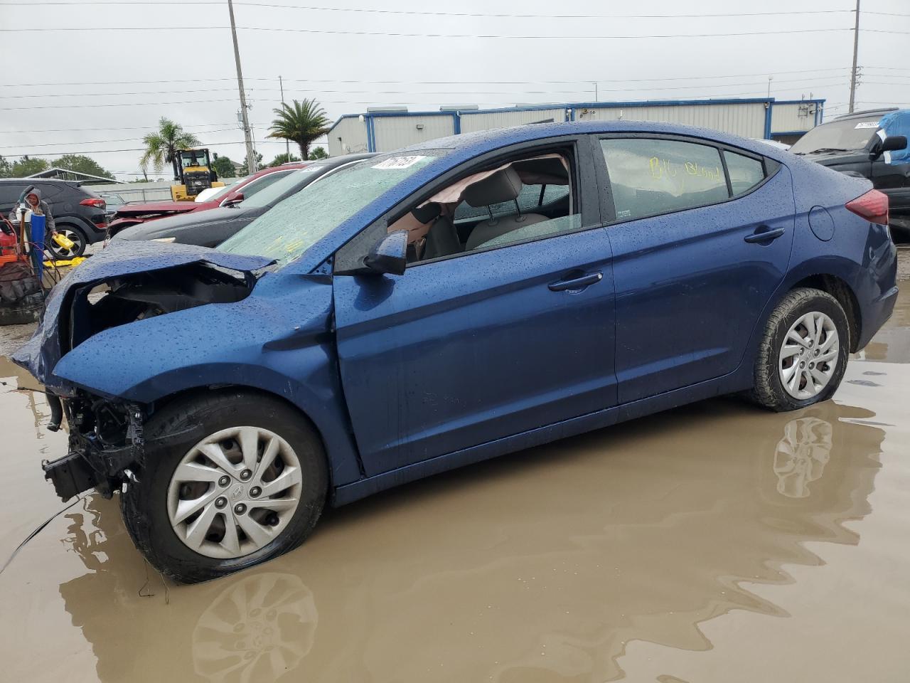 Изображение 1 2019 HYUNDAI ELANTRA SE 2019 с VIN 5NPD74LF9KH449266