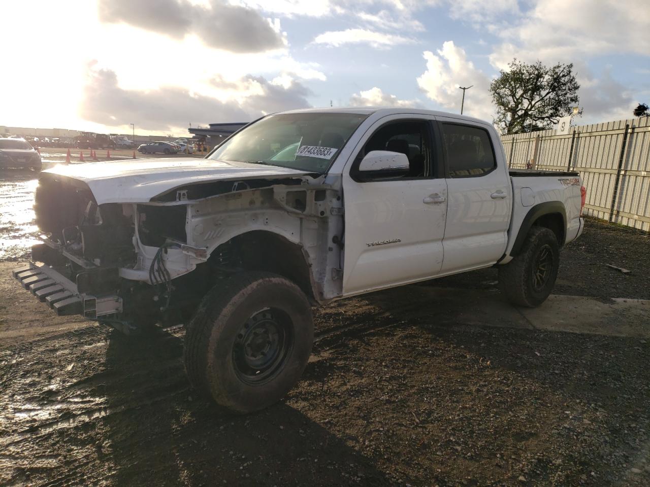 2017 TOYOTA TACOMA DOUBLE CAB 2017 image