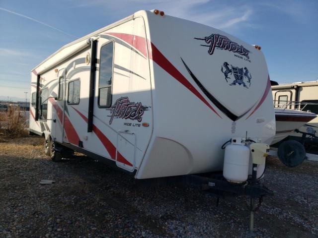 Obraz 1 z 2014 ECLI ATTITUDE 2014 z VIN 5LZBE272XER011221