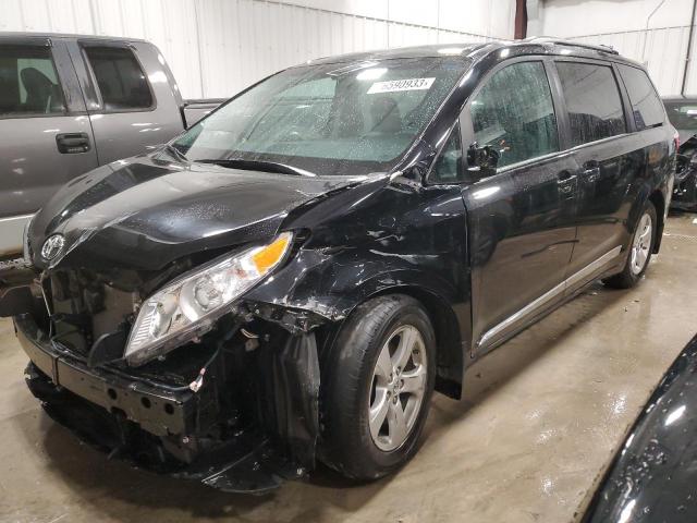 Изображение 2015 TOYOTA SIENNA LE 2015