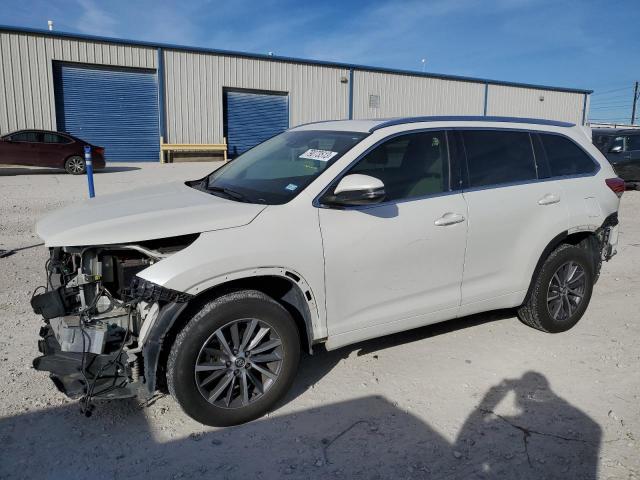 Image 1 of 2018 TOYOTA HIGHLANDER SE 2018 with VIN 5TDKZRFHXJS533049