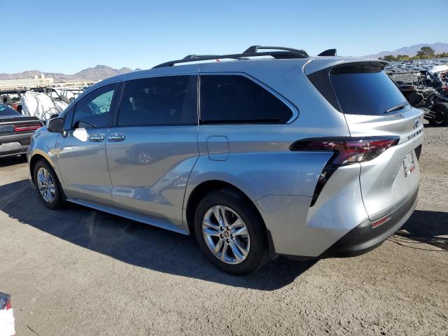 Obraz 2 z 2023 TOYOTA SIENNA XLE 2023 z VIN 5TDJRKEC0PS174151