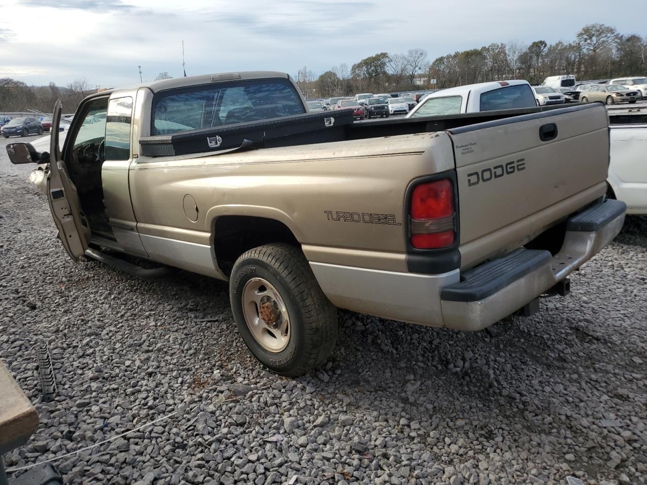 Image 2 of 2002 DODGE RAM 2500  2002 with VIN 3B7KC23672M200224