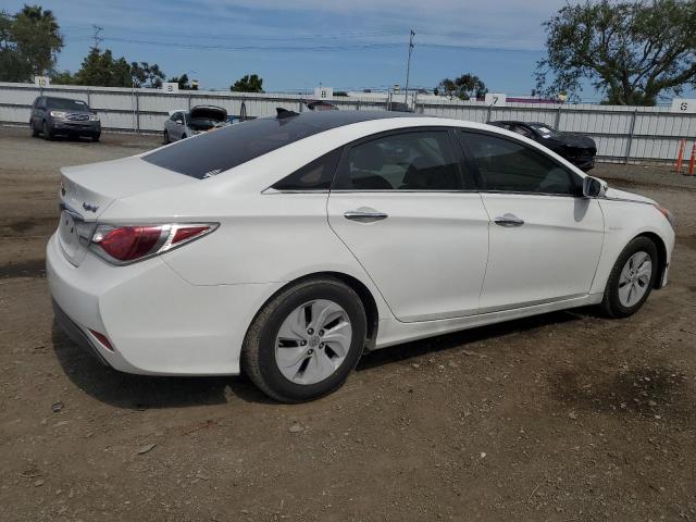 Obraz 3 z 2015 HYUNDAI SONATA HYBRID 2015 z VIN KMHEC4A44FA137964