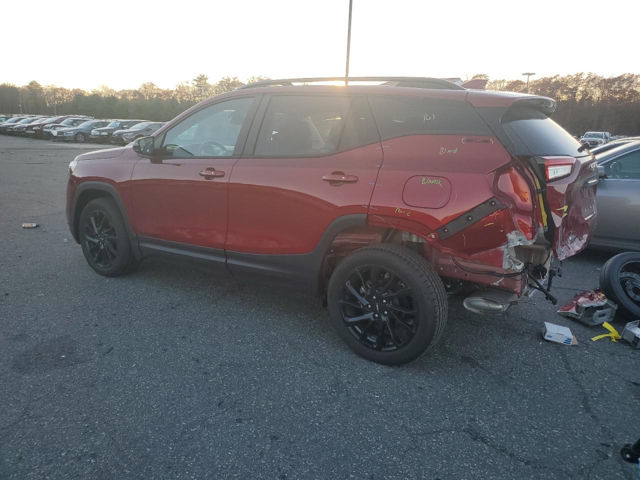 Image 2 of 2023 GMC TERRAIN SLE 2023 with VIN 3GKALTEG7PL145525