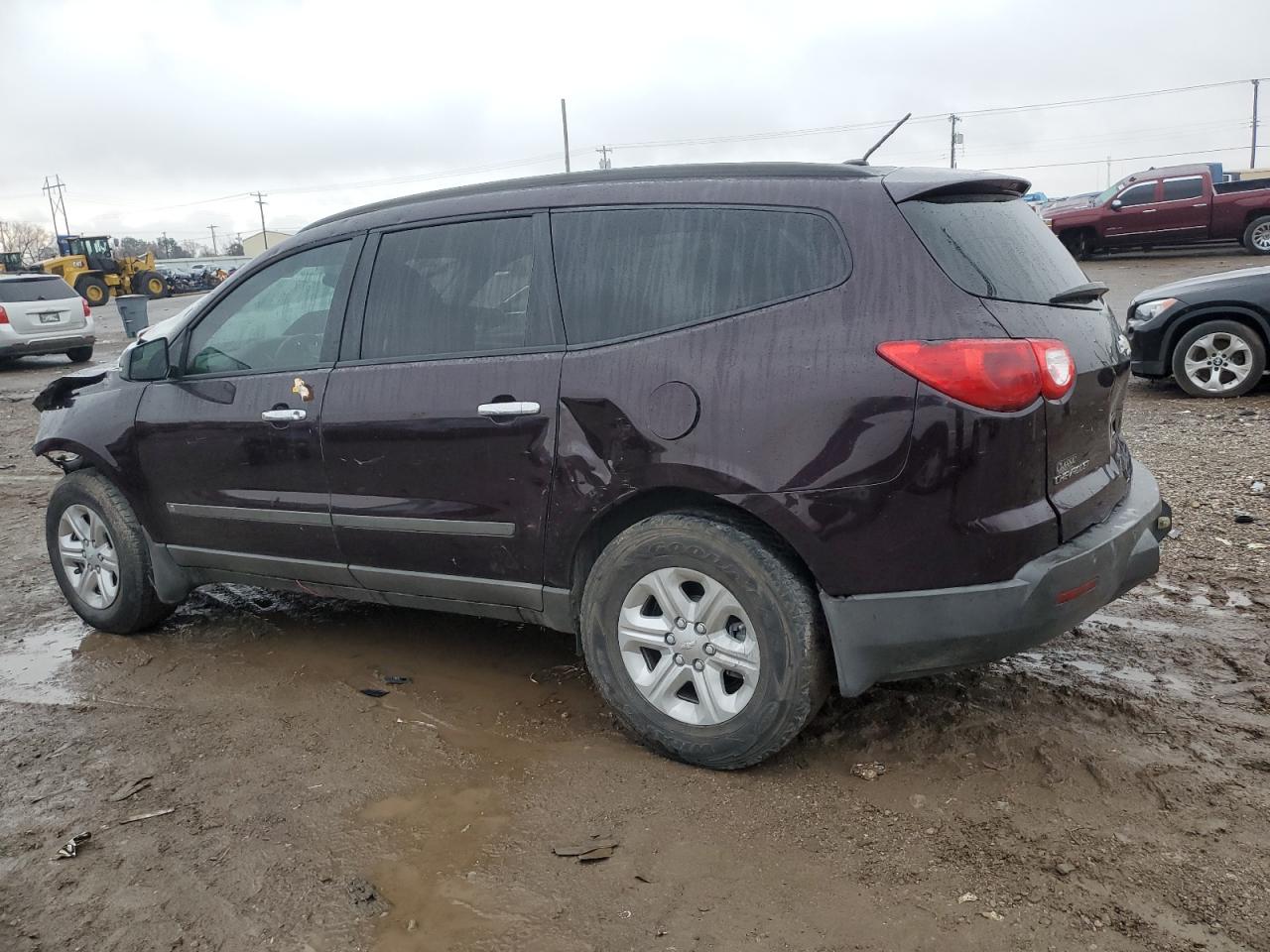 Image 2 of 2009 CHEVROLET TRAVERSE LS 2009 with VIN 1GNER13D79S174740