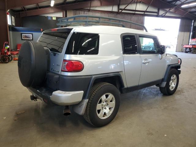 Изображение 3 2007 TOYOTA FJ CRUISER  2007 с VIN JTEBU11F370012851