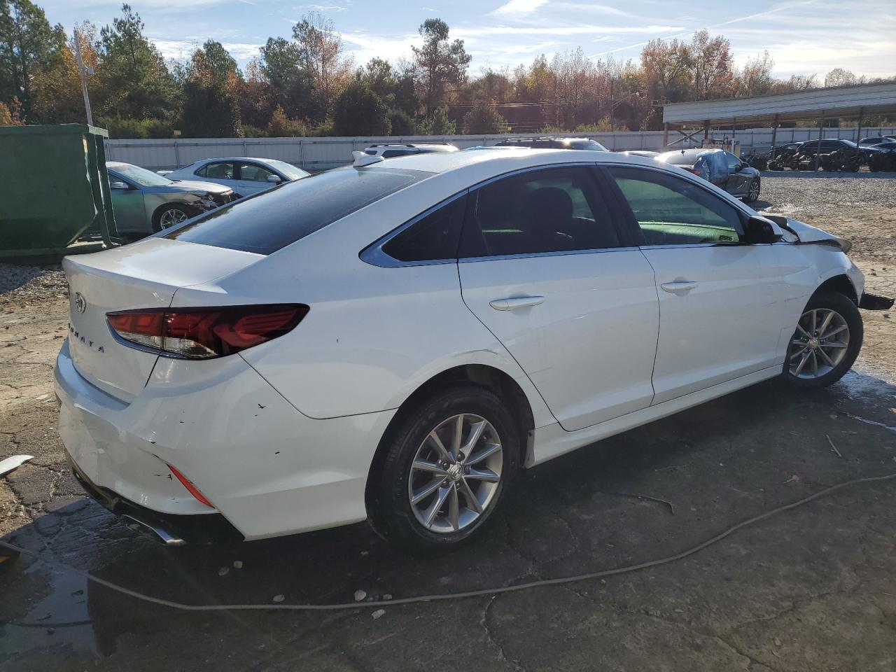 Изображение 3 2018 HYUNDAI SONATA SE 2018 с VIN 5NPE24AF2JH601604