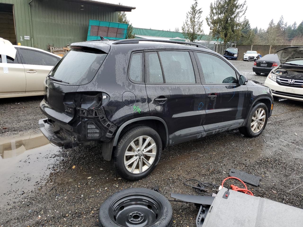 Image 3 of 2018 VOLKSWAGEN TIGUAN LIMITED  2018 with VIN WVGBV7AX5JK002939