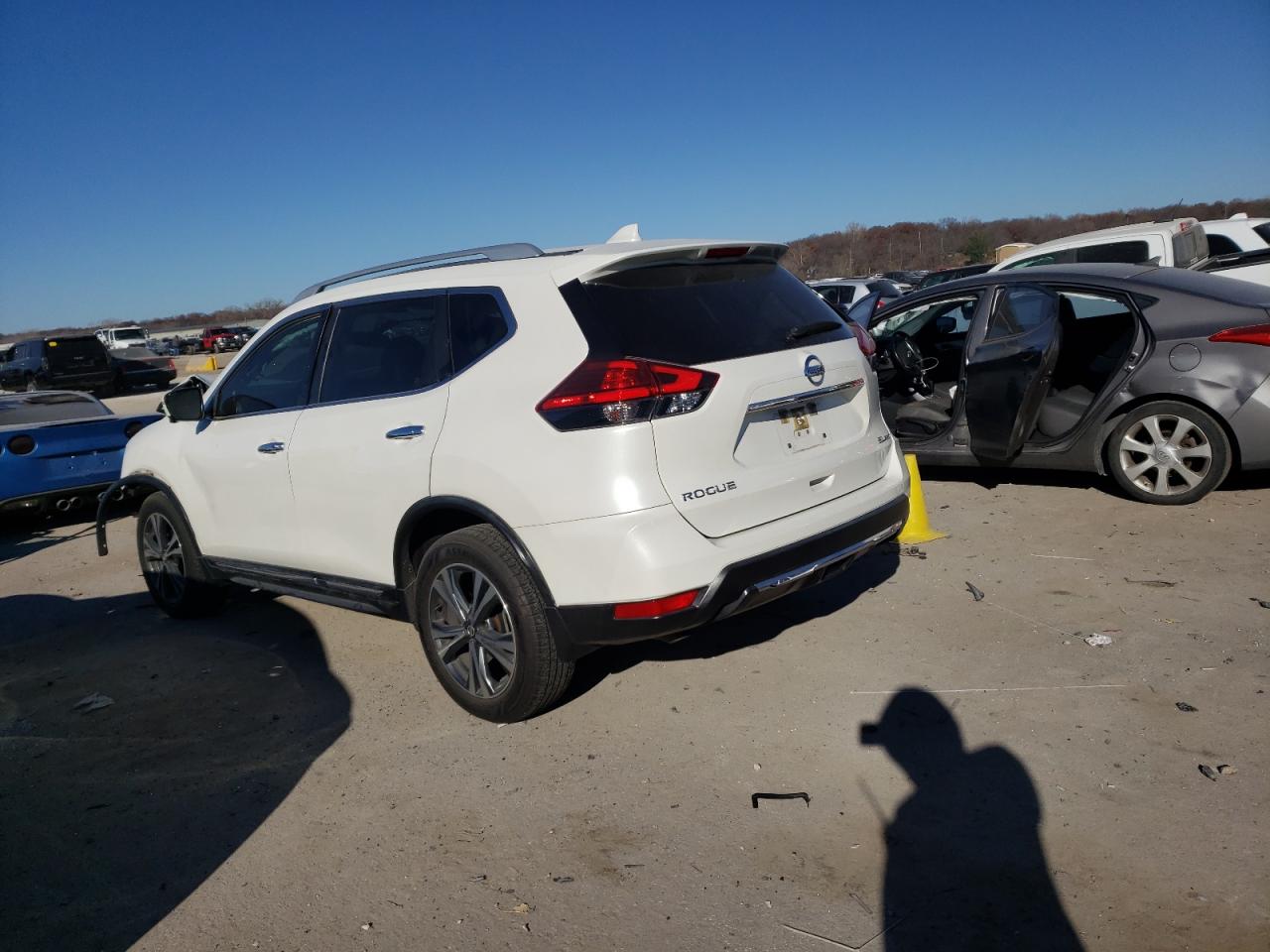 Image 2 of 2017 NISSAN ROGUE S 2017 with VIN JN8AT2MV0HW024664