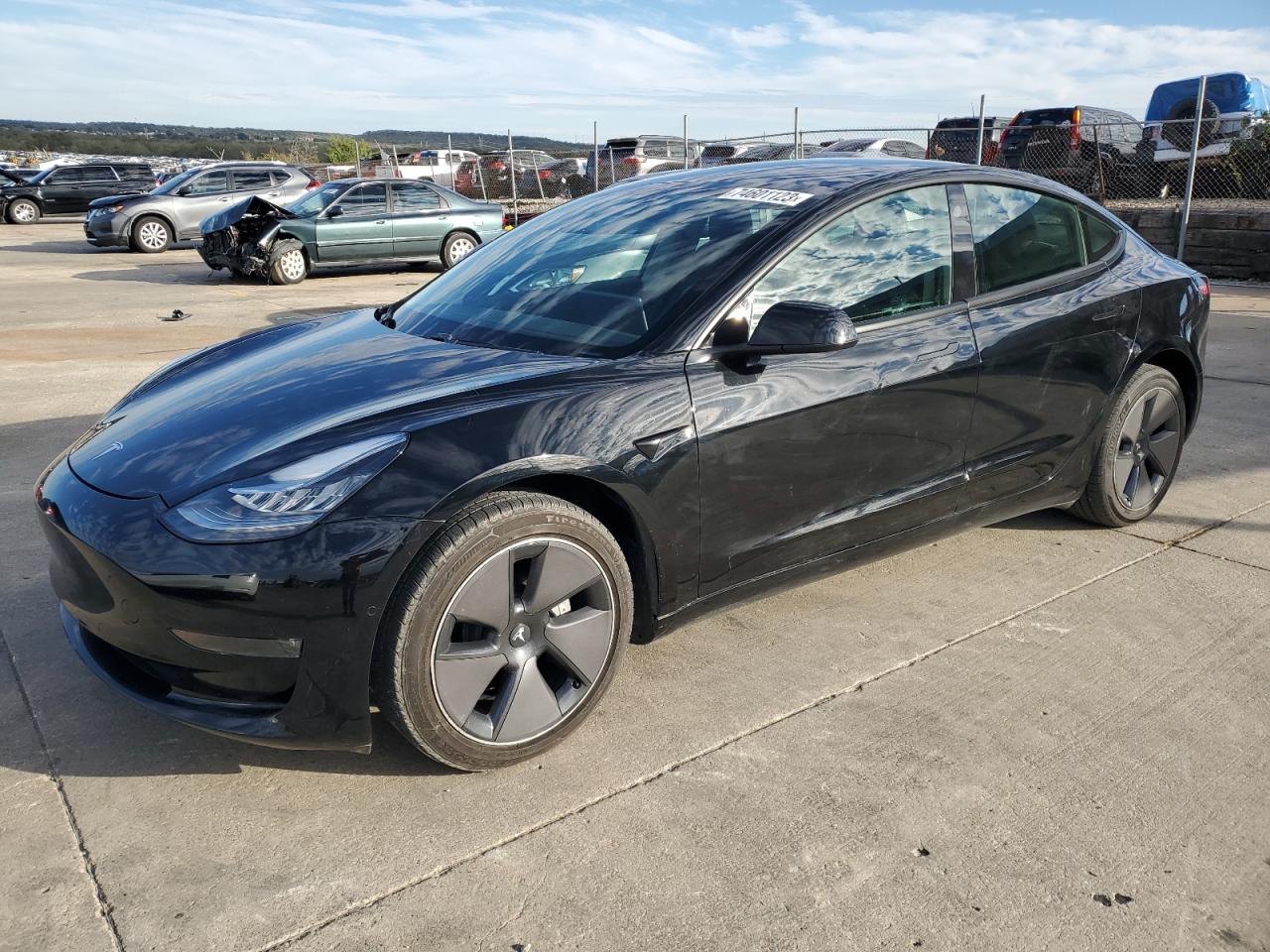 Изображение Tesla Model 3 2021