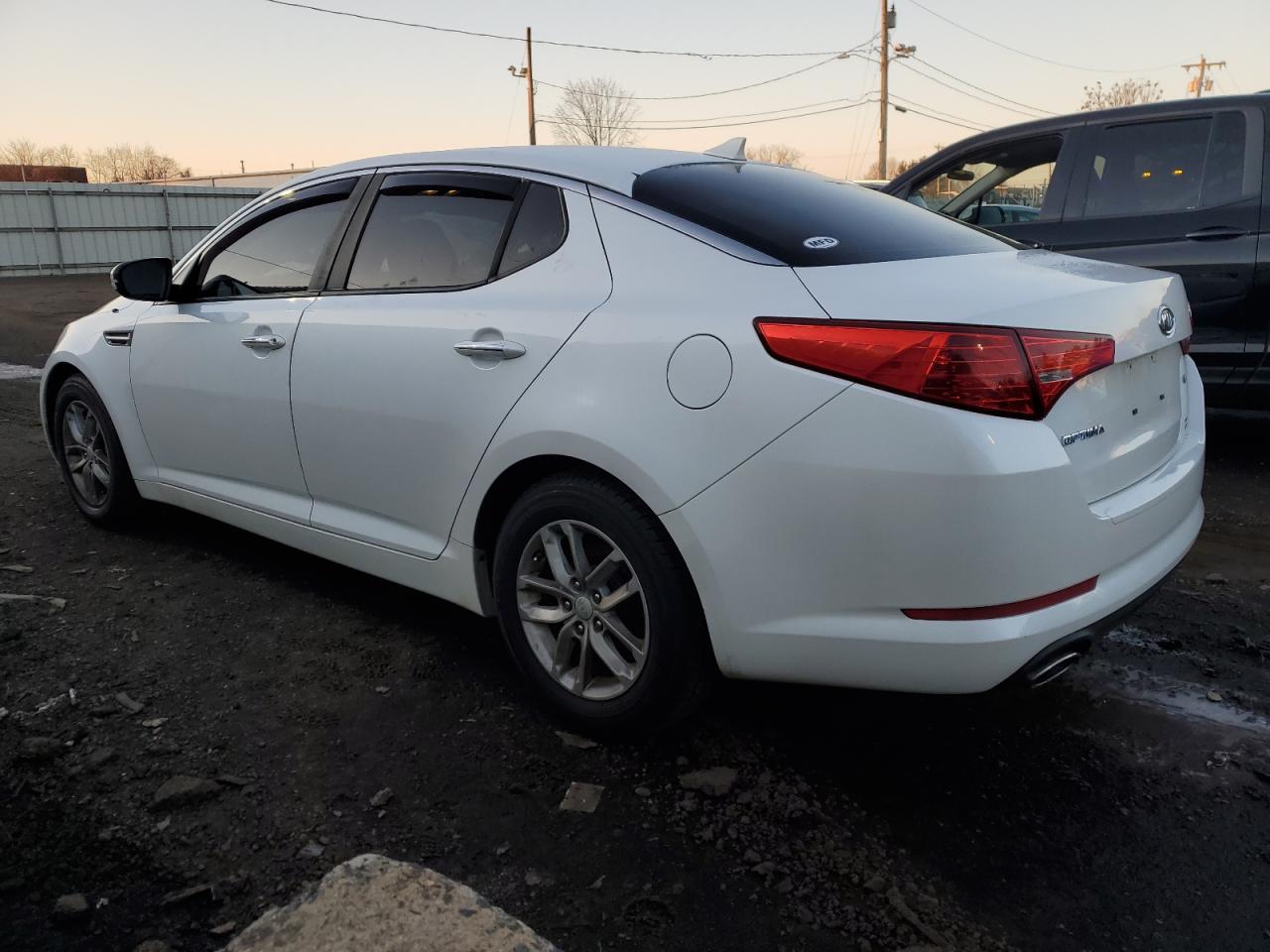 Obraz 2 z 2012 KIA OPTIMA LX 2012 z VIN KNAGM4A77C5282180