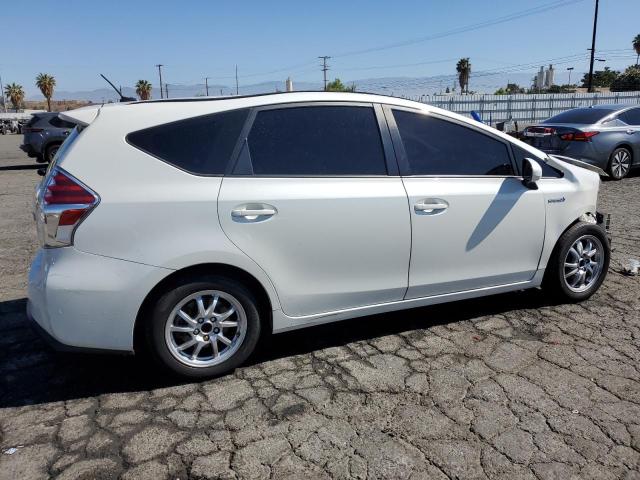 Изображение 3 2015 TOYOTA PRIUS V  2015 с VIN JTDZN3EU8FJ015791