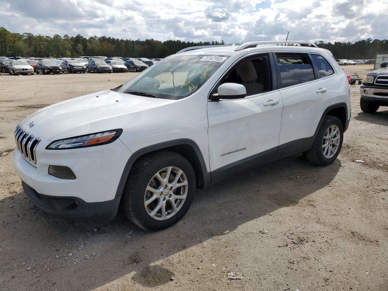 Изображение 2016 JEEP CHEROKEE LATITUDE 2016