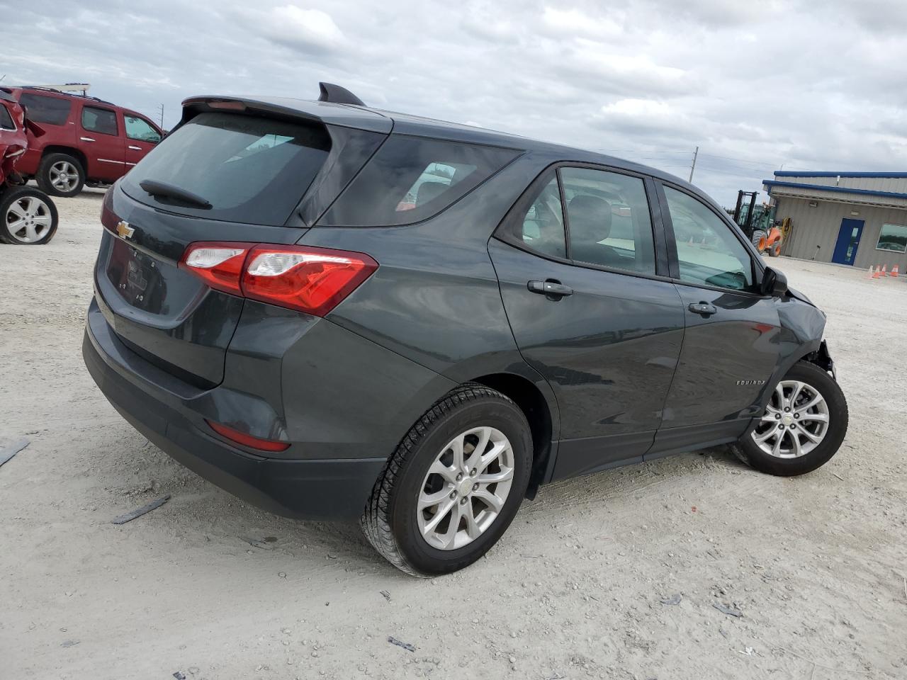 Image 3 of 2019 CHEVROLET EQUINOX LS 2019 with VIN 3GNAXHEV1KS603061