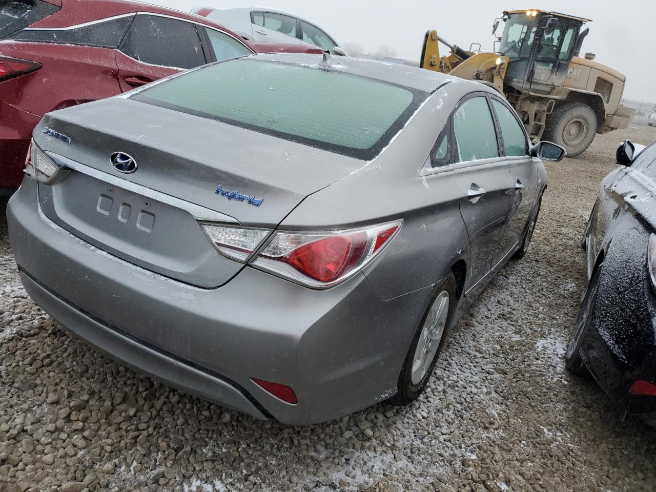 Image 3 of 2012 HYUNDAI SONATA HYBRID 2012 with VIN KMHEC4A44CA062971