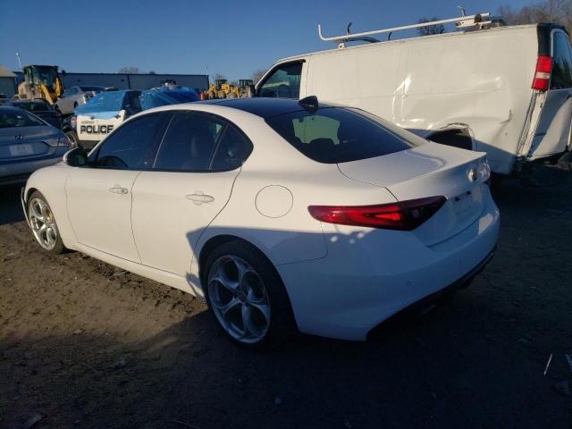Image 2 of 2018 ALFA ROMEO GIULIA TI 2018 with VIN ZARFAECN2J7595105