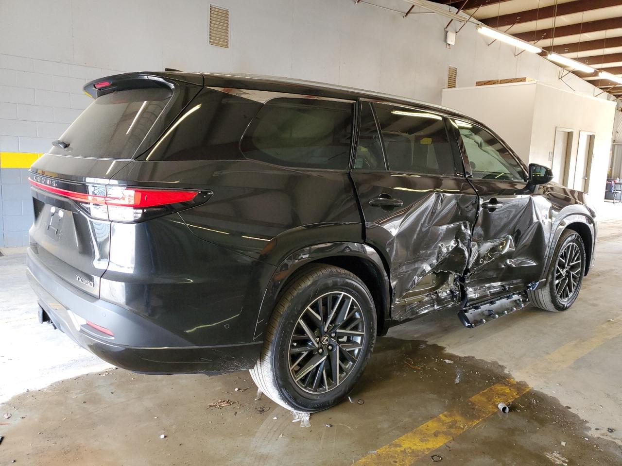 Изображение 3 2024 LEXUS TX 350 BASE 2024 с VIN 5TDAAAA6XRS001550