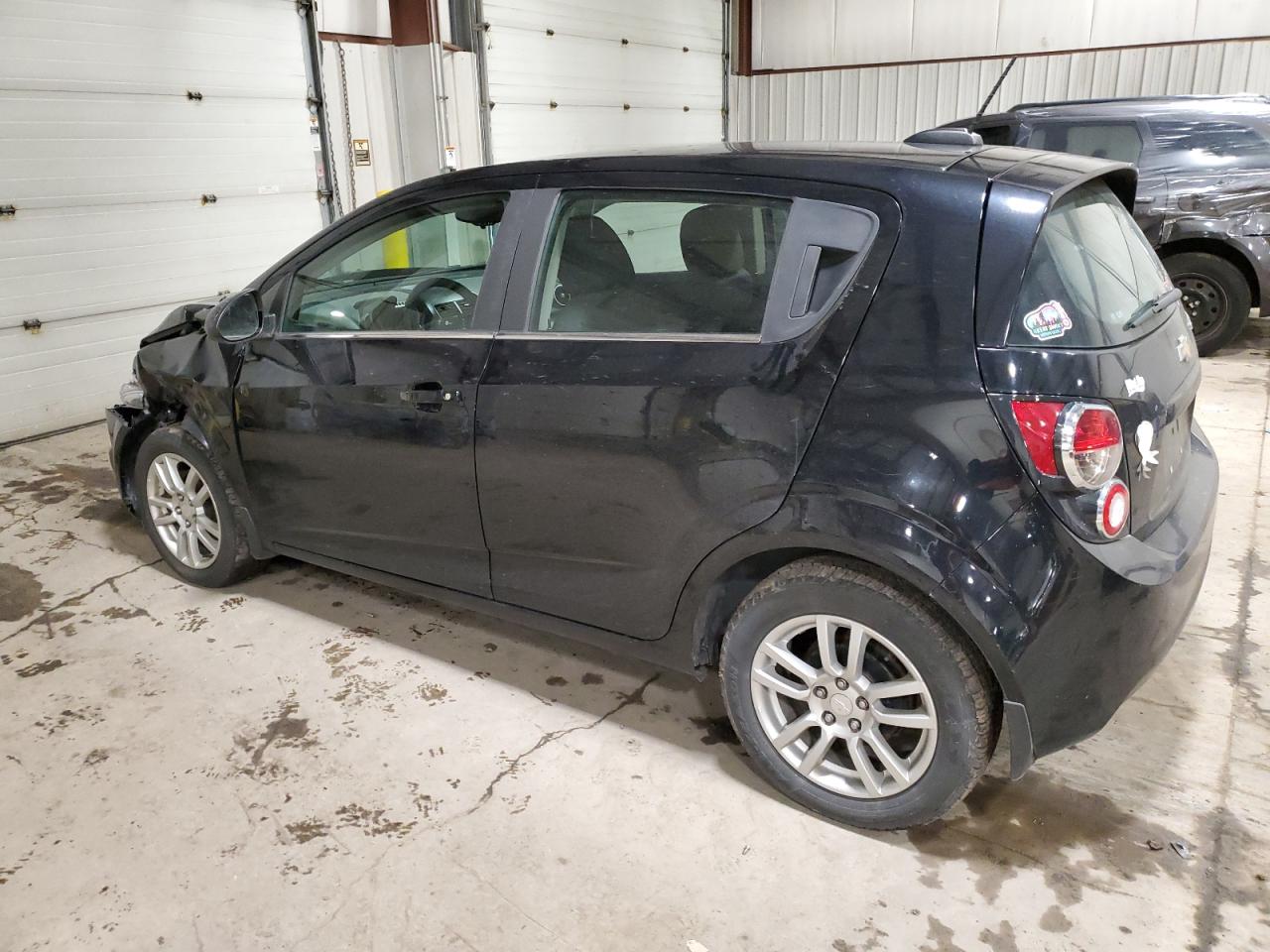 Image 2 of 2016 CHEVROLET SONIC LT 2016 with VIN 1G1JC6SG0G4177409