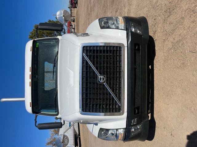 Image 1 of 2012 VOLVO VN VNL 2012 with VIN 4V4NC9EH4CN539734