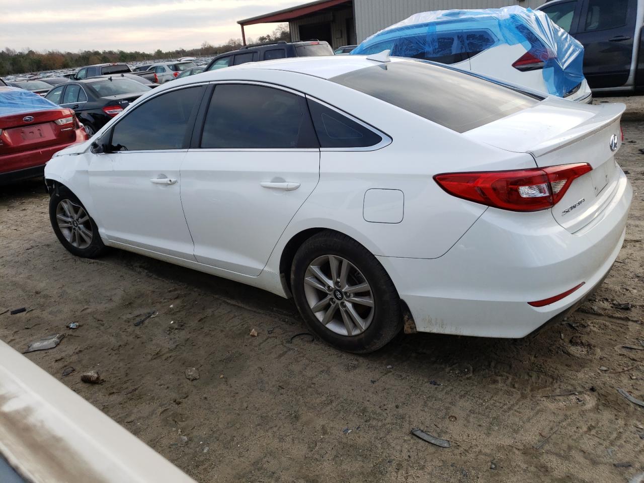 Image 2 of 2017 HYUNDAI SONATA SE 2017 with VIN 5NPE24AFXHH521221