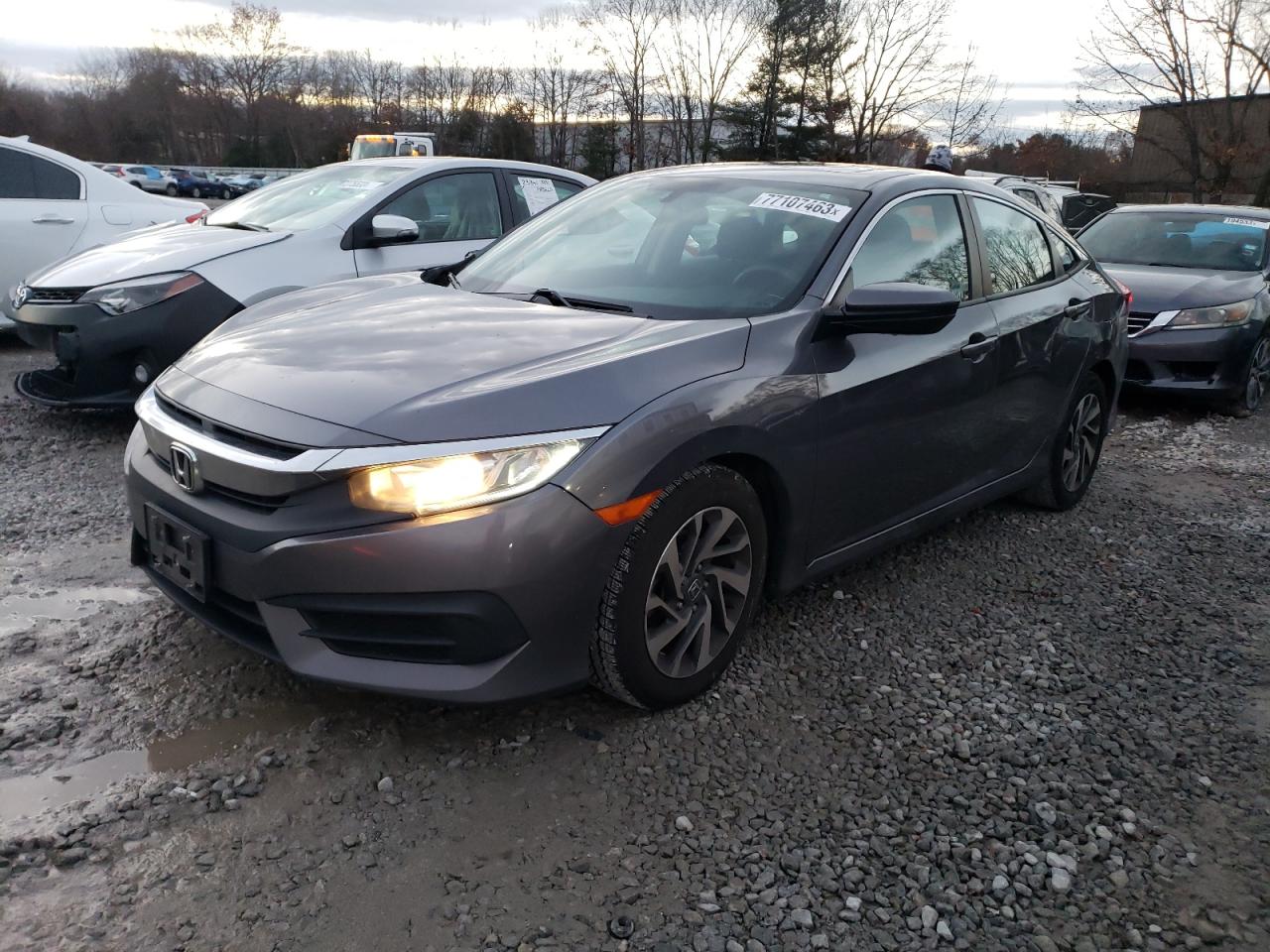 Image 1 of 2018 HONDA CIVIC EX 2018 with VIN 19XFC2F78JE005053