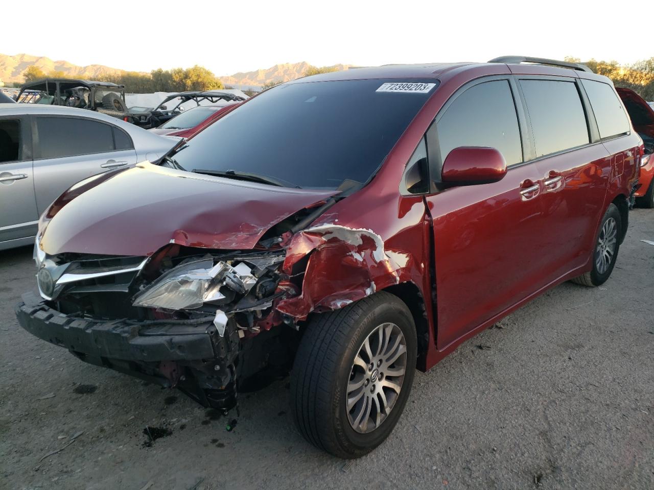 Изображение 2018 TOYOTA SIENNA XLE 2018