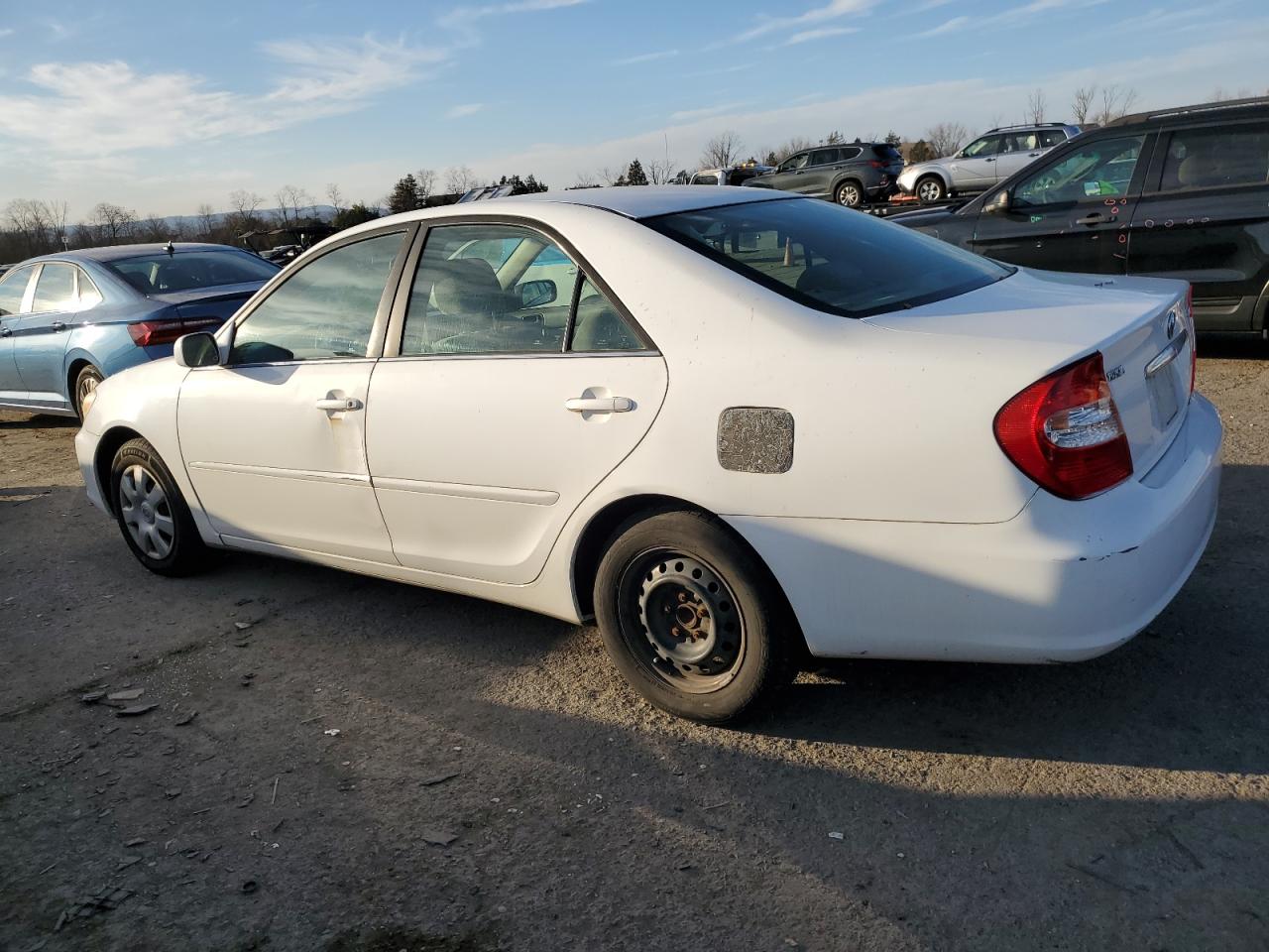 Image 2 of 2003 TOYOTA CAMRY LE 2003 with VIN 4T1BE32K63U149726