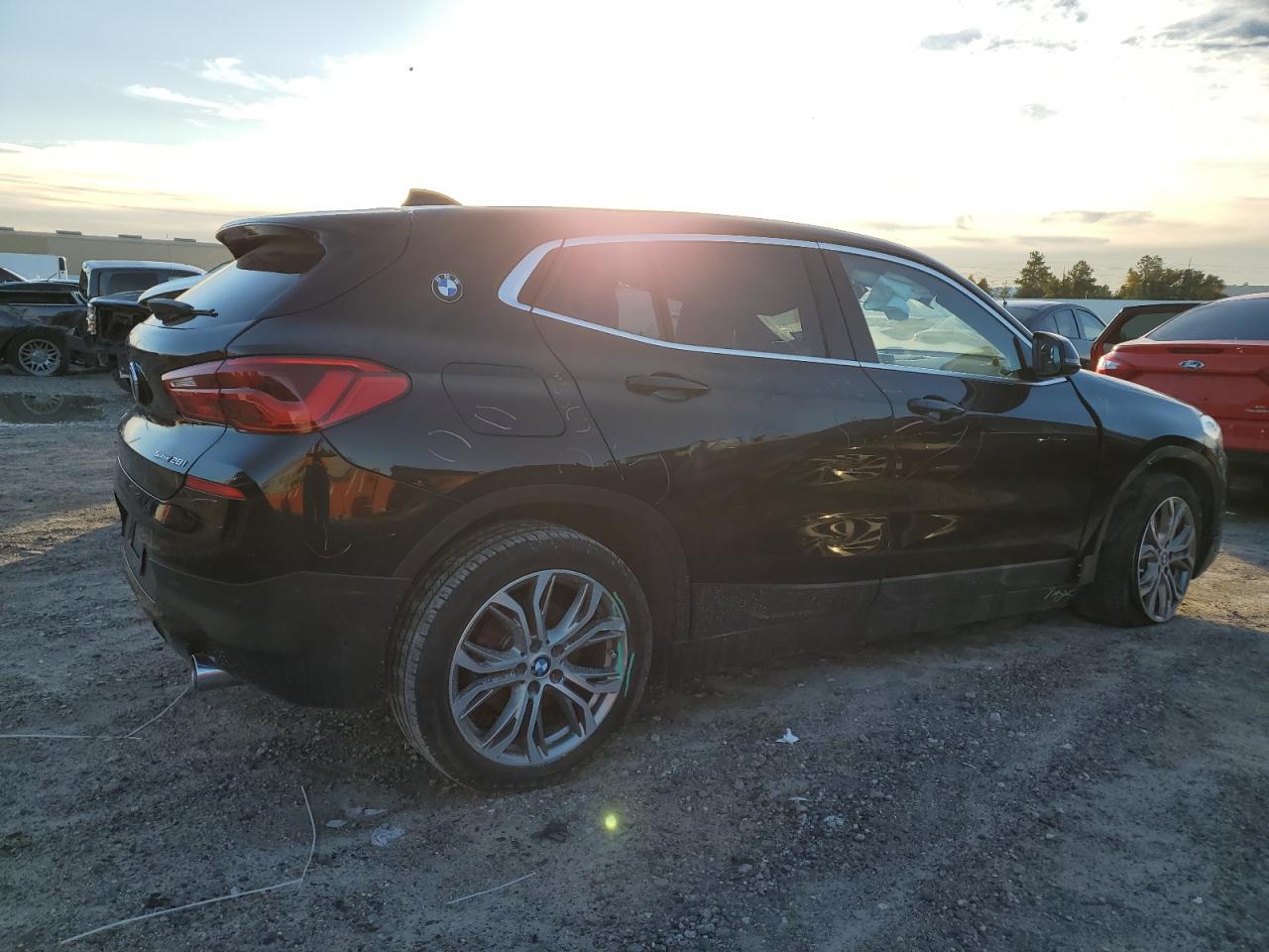 Image 3 of 2018 BMW X2 SDRIVE28I 2018 with VIN WBXYJ3C38JEJ75398