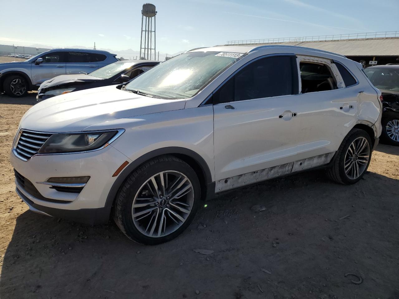 Image 1 of 2015 LINCOLN MKC  2015 with VIN 5LMTJ2AH8FUJ18995