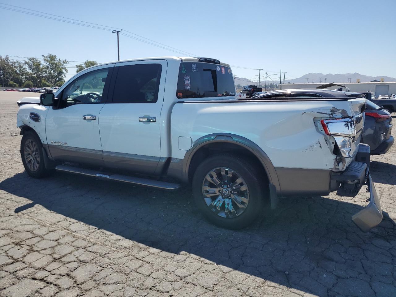 Obraz 2 z 2017 NISSAN TITAN SV 2017 z VIN 1N6AA1E64HN539558