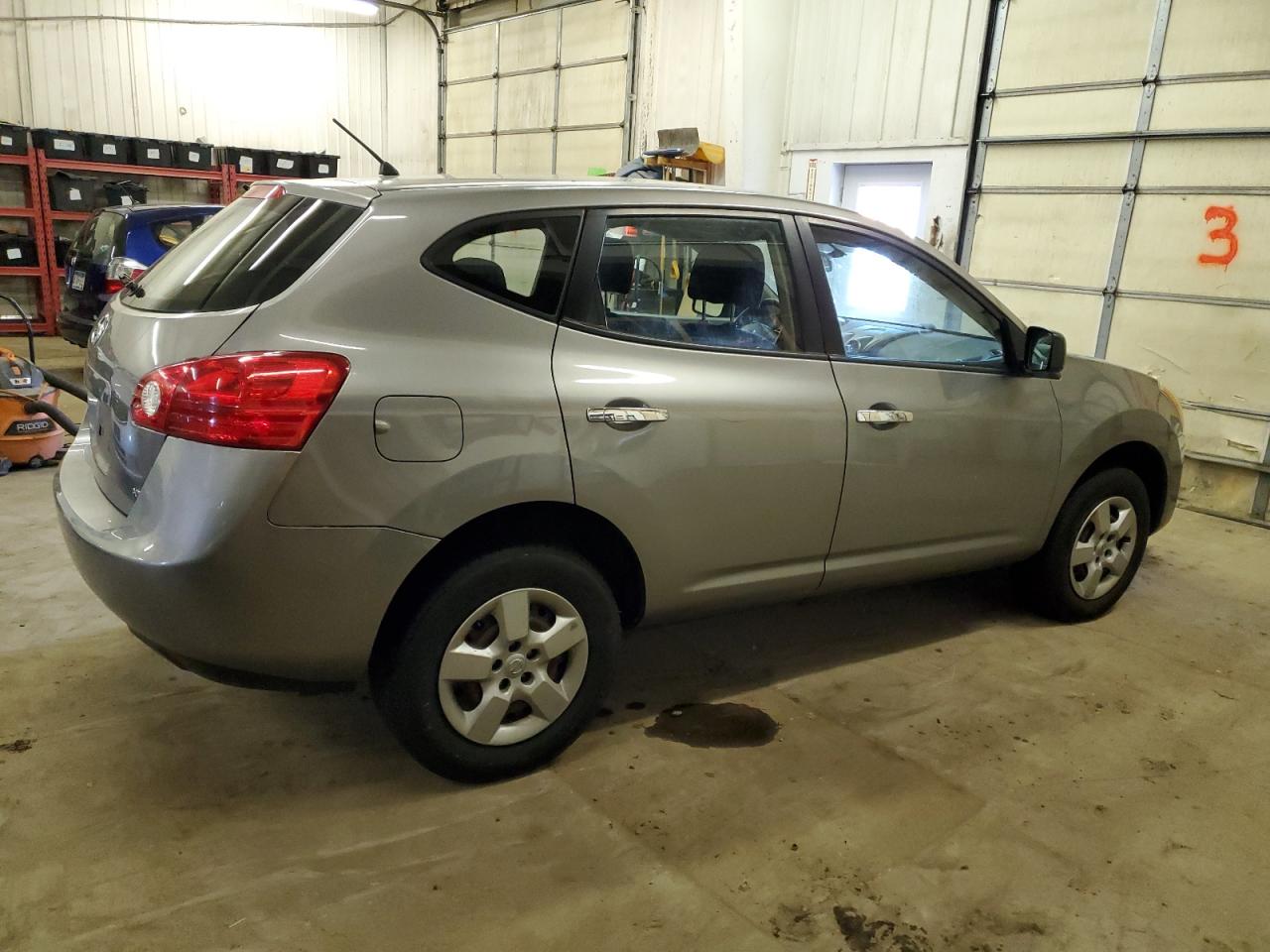 Obraz 3 z 2010 NISSAN ROGUE S 2010 z VIN JN8AS5MVXAW117444