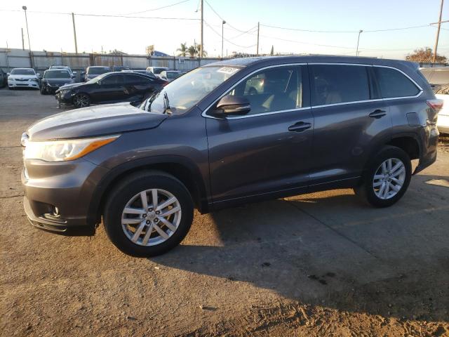 Image 1 of 2015 TOYOTA HIGHLANDER LE 2015 with VIN 5TDZARFH0FS010524